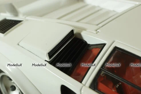 Lamborghini Countach LP500S white, 1982, 08320E, Kyosho 1:18