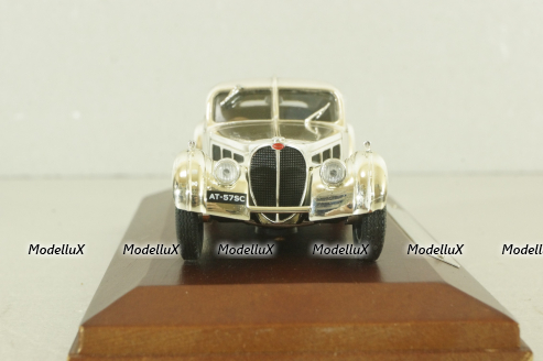 Bugatti Type 57Sc Coupe Atlantic, chrome,Atlas 1:43
