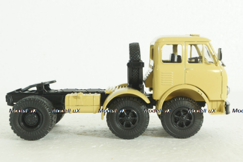 МАЗ-520 Легендарные Грузовики СССР №29, 1:43