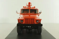 АЦ-40-Ц1А на шасси Урал 375Н, красный, без надписей, SSM1230, SSM 1:43 Уценка!