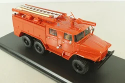 АЦ-40-Ц1А на шасси Урал 375Н, красный, без надписей, SSM1230, SSM 1:43 Уценка!