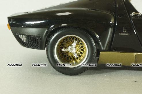 Lamborghini Miura SVR black/gold, 08319BKG, Kyosho 1:18