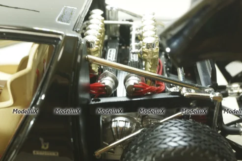 Lamborghini Miura SVR black/gold, 08319BKG, Kyosho 1:18