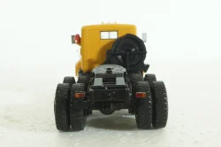 КРАЗ-258Б1 седельный тягач, TR1012, Наши грузовики 1:43