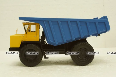 Белаз-7527 карьерный самосвал, желтый/синий, Н012, Наш Автопром 1:43