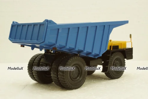 Белаз-7527 карьерный самосвал, желтый/синий, Н012, Наш Автопром 1:43