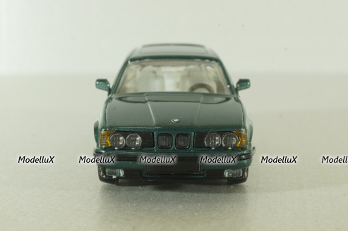 BMW 525i Touring (E34) green, Gama 1:43