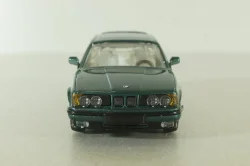 BMW 525i Touring (E34) green, Gama 1:43