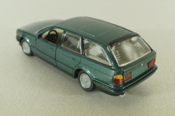BMW 525i Touring (E34) green, Gama 1:43
