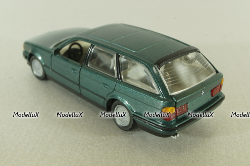 BMW 525i Touring (E34) green, Gama 1:43