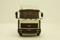 Маз-54326 тягач 1989 белый, Н709, Наш Автопром 1:43