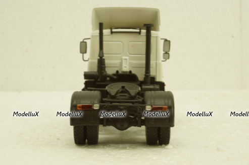 Маз-54326 тягач 1989 белый, Н709, Наш Автопром 1:43