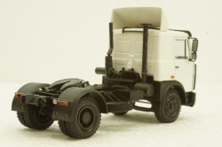 Маз-54326 тягач 1989 белый, Н709, Наш Автопром 1:43