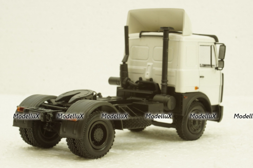 Маз-54326 тягач 1989 белый, Н709, Наш Автопром 1:43