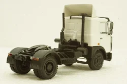 Маз-54326 тягач 1989 белый, Н709, Наш Автопром 1:43