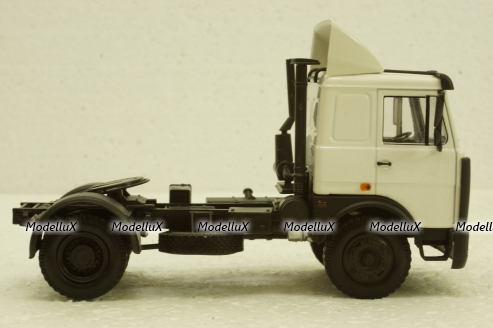 Маз-54326 тягач 1989 белый, Н709, Наш Автопром 1:43