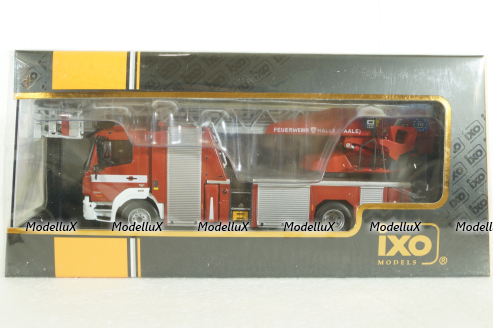 Mercedes Atego DLK 23/12 Metz, Feuerwehr, TRF024S, IXO 1:43