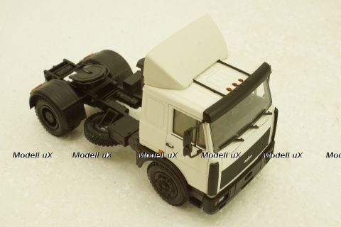 Маз-54326 тягач 1989 белый, Н709, Наш Автопром 1:43
