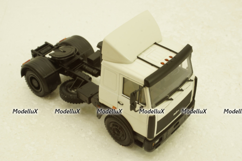 Маз-54326 тягач 1989 белый, Н709, Наш Автопром 1:43