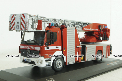Mercedes Atego DLK 23/12 Metz, Feuerwehr, TRF024S, IXO 1:43