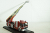 Mercedes Atego DLK 23/12 Metz, Feuerwehr, TRF024S, IXO 1:43