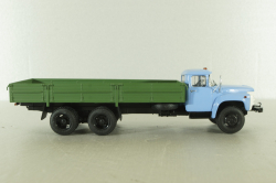Зил-133ГЯ бортовой, голуб/зелен, 100275, АвтоИстория 1:43 Уценка!