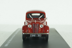Renault Juvaquatre Fourgonette Fire department Paris  1953 red, Hachette 1:43