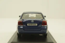 Toyota Avensis, blue, Minichamps 1:43