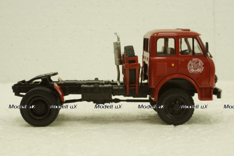 Маз-508В тягач 1970 красный, Н718, Наш Автопром 1:43