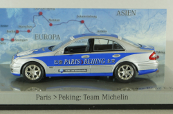 Mercedes E320 BlueTEC (W211) Rallye Paris-Peking "Team Michelin" Nr.19 2006, silver/blue, B66962269, Minichamps 1:43