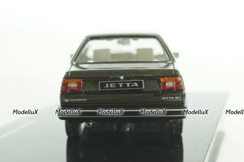 Volkswagen Jetta MK2 Grey Metallic, 1984, CLC500N.22, IXO 1:43