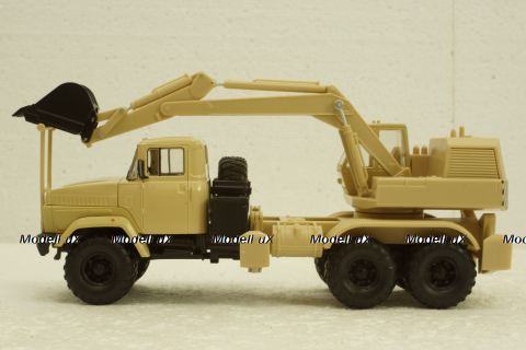 Краз-6322 ЭОВ-4422 Экскаватор, бежевый Н748, Наш Автопром 1:43