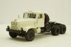 Краз-251Б1 тягач 1988 белый, Н778, Наш Автопром 1:43
