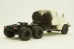 Краз-251Б1 тягач 1988 белый, Н778, Наш Автопром 1:43