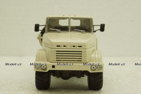 Краз-6446 тягач, белый, Н736, Наш Автопром 1:43