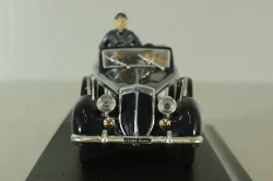 Lancia Astura IV serie Ministeriale 1938 with 3 figuren, Starline 1:43