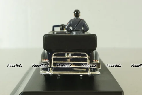 Lancia Astura IV serie Ministeriale 1938 with 3 figuren, Starline 1:43