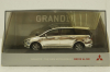 Mitsubishi Grandis, Chrome, SunStar 1:43