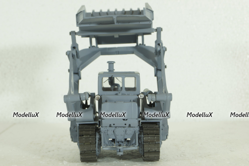 Т-157 погрузчик на базе Т-100М 1961, серый Трэкс 1:43
