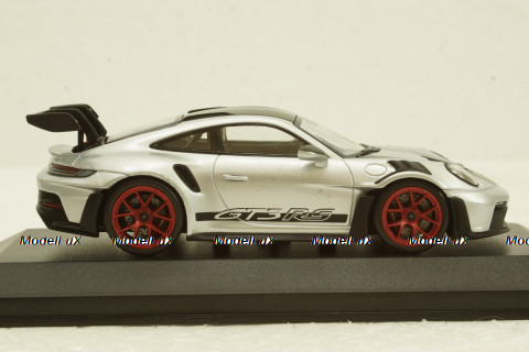 Porsche 911 (992) GT3 RS Weissach package 2023, 413062114, Minichamps 1:43