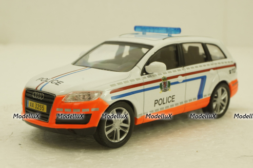Audi Q7, police, Deagostini 1:43