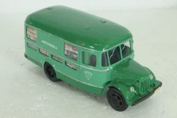 Паз-659 4х2 Автолавка 1954, зеленый, V4-14, Vector Models 1:43