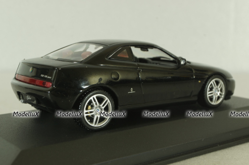 Alfa Romeo GTV Coupe 2003 black, 400120300, Minichamps 1:43