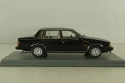 Volvo 760 GLE 1982, black, 43163, Neo 1:43