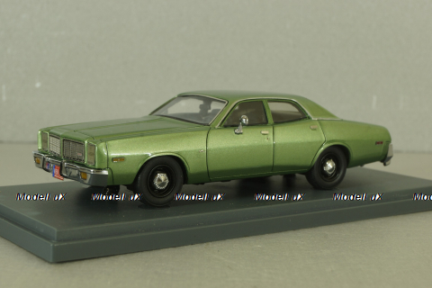 Dodge Monaco, green, 43510, American Exellence 1:43