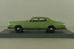 Dodge Monaco, green, 43510, American Exellence 1:43