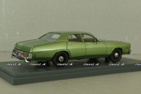 Dodge Monaco, green, 43510, American Exellence 1:43