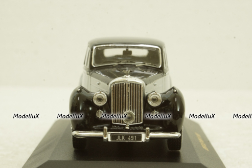 Bentley MK VI 1950 black/silver, MUS052, IXO Museum 1:43
