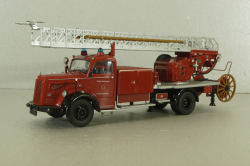 Mercedes L 6600  fire ladder 1951, blue,  03091, Schuco 1:43