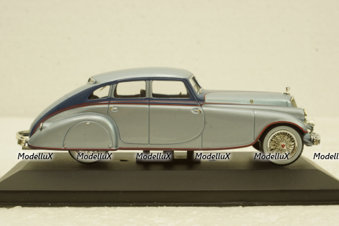 Pierce Arrow 1933 light blue, MUS045, IXO Museum 1:43